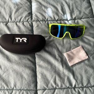 TYR Sunglasses with Case and Cloth